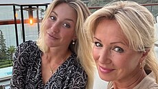 Kate�ina Bro�ová s dcerou Kate�inou Tomanovou na dovolené u mo�e (zá�í 2026)