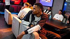 Hradecká posila Cortesao Joao Eduardo na tiskové konferenci Maxa NBL