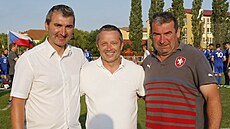 Jan Suchopárek, bývalý bílovický místostarosta Karel Osi�ka a Roman Voná�ek)....