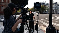 Policie reportér�m ze stanic CNN a MS NOW zabránila v p�ístupu do areálu Bílého...