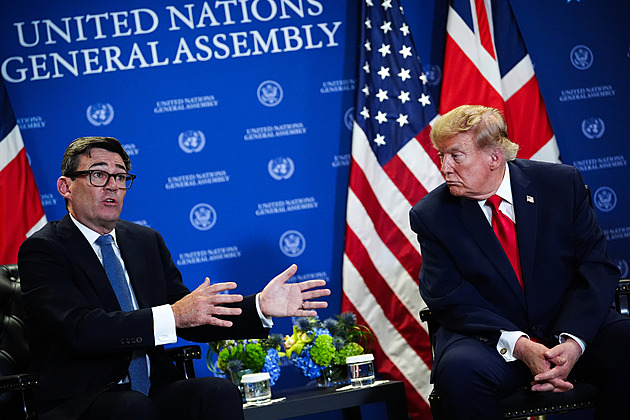 Británie po Trumpově tlaku přehodnotí „hroznou“ dohodu o Čagoských ostrovech