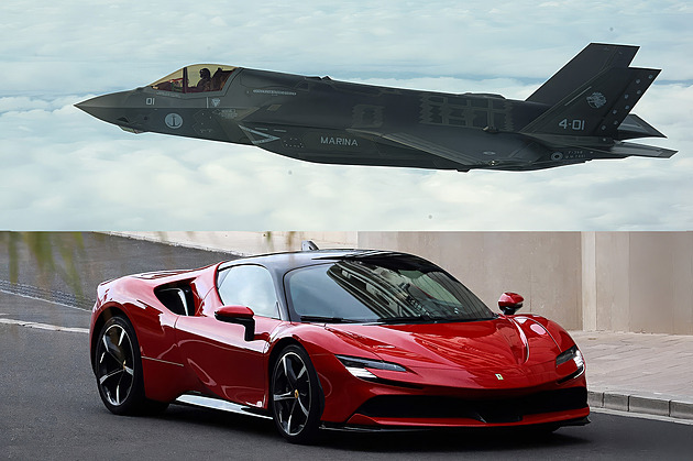 Je rychlejší stíhačka, nebo ferrari? Italové potvrzují všechny vtipy, které o jejich armádě kolují Je rychlejší stíhačka, nebo ferrari? Italové potvrzují všechny vtipy, které o jejich armádě kolují
