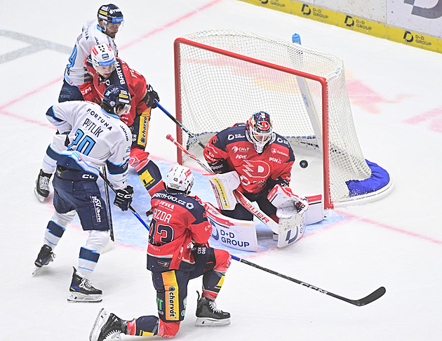 Mrzutý den favoritů. Sparta i Pardubice doma prohrály, slaví Boleslav a Bílí Tygři