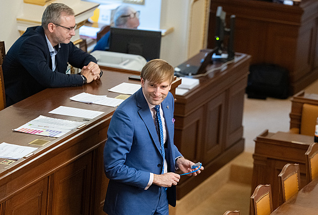 Chceme víc pro zdravotníky, žádají odbory. Vojtěch zvýšení o 12 miliard odmítá