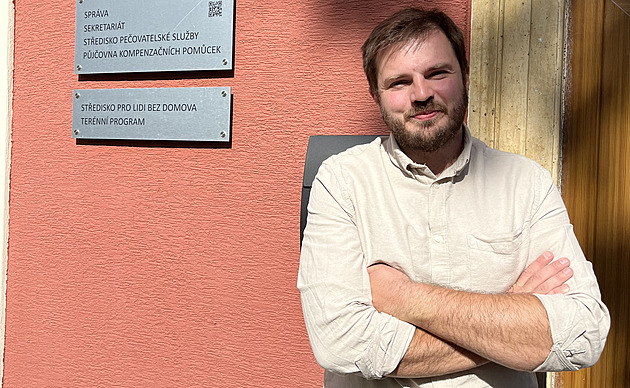 Populace stárne, věk bezdomovců klesá, upozorňuje nový šéf olomoucké charity