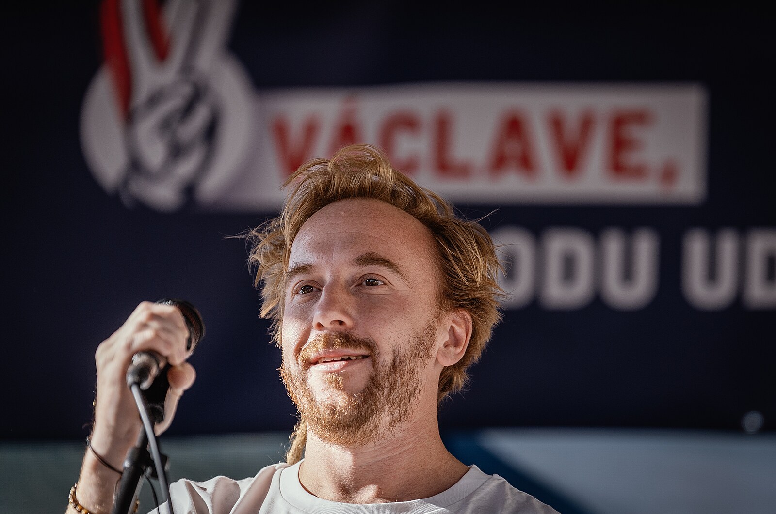 Staroměstské náměstí čeká protest proti rušení poplatků. Svolal ho Milion chvilek