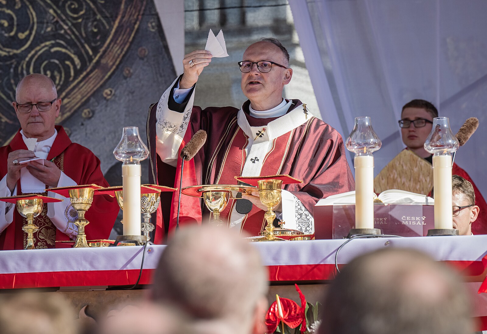 Lidé si ve Staré Boleslavi připomněli svatého Václava, arcibiskup vyzval ke smíření