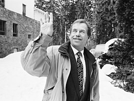 Na Morav�. Václav Havel na náv�t�v� d�tské nemocnice. (1993)
