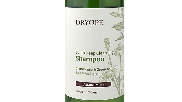 �ampon Dryope Scalp Deep Cleansing je ur�en� pro d�kladn�, ale �etrn� myt� vlas� a poko�ky hlavy bez pocitu zbyte�n�ho vysu�en�. Obsahuje 48 rostlinn�ch slo�ek a bambuck� m�slo, kter� �ampon zjem�uje, tud� je poko�ka hlavy po umyt� sv�� a vlasy hebk�, lehk� a zdrav� leskl�, cena 387 K�.
