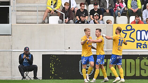 SEST�IH: Hradec Kr�lov� - Teplice 0:2
