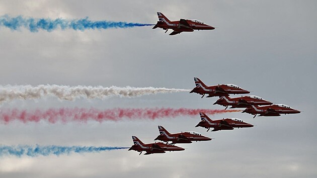 Dny NATO zakon�il p�elet britsk�ch Red Arrows. (20. z��� 2026)
