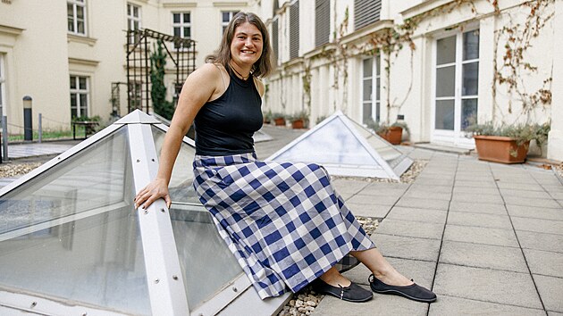 Ad&eacute;la &Scaron;vestkov&aacute; je psycholožka a v&yacute;zkumnice. Působ&iacute; na Fakultě soci&aacute;ln&iacute;ch...
