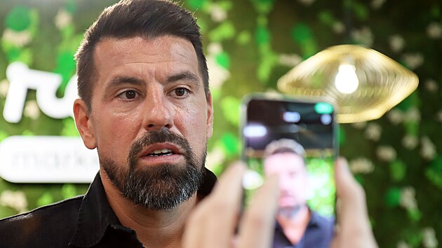 Někdejší fotbalový reprezentant Milan Baroš na tiskové konferenci před...
