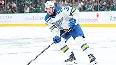 Adam Ji�í�ek v dresu St. Louis.