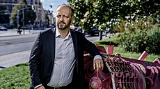 Kandidát do Senátu a na pra�ský magistrát Václav Láska se stal poprvé ve�ejn�...