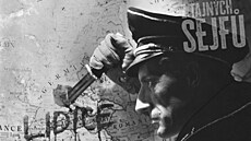 Reinharda Heydricha si ve snímku Hitler�s Madman, Hitler�v �ílenec, zahrál John...