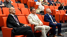 Volba nového rektora Univerzity Tomá�e Bati ve Zlín�. Na dal�í �ty�i roky se...