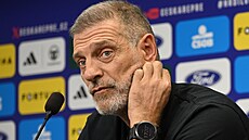 Chorvatský trenér Slaven Brli� na tiskové konferenci p�ed utkáním Ligy národ� v...