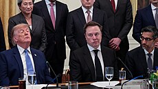 Americký prezident Donald Trump v úterý p�i setkání s nejvýznamn�j�ími...