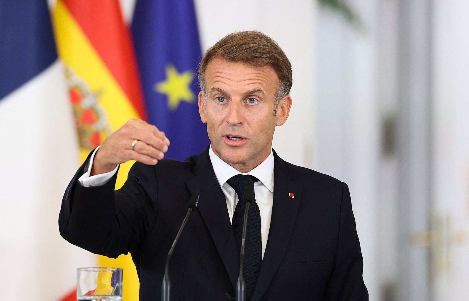 Burnham připustil návrat Británie do EU. Skvělé, pojďte, reaguje Macron a Sánchez