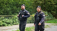 M�st�tí policisté dohlí�ejí na ve�ejný po�ádek