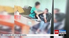 Chlapci napadli mu�e u n�j doma