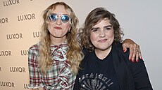 Linda �birková s matkou Kate�inou (2026)