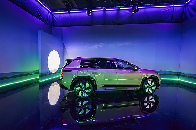 Auta na Designbloku: ledňáček, děravý autobus a česká premiéra nové škodovky