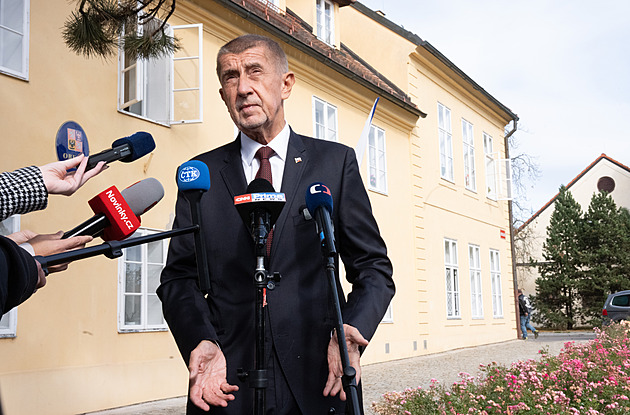 Babiš může být ve střetu zájmů, zopakovala Evropská komise