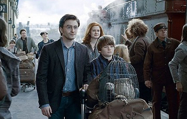 Hvězda Harryho Pottera Wrightová má druhé dítě. Syna pojmenovala po květině