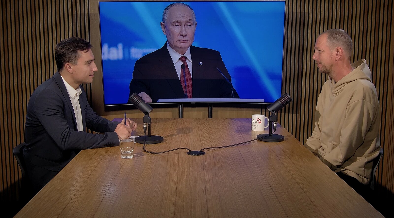 Putinovy narozeniny a „totální válka“ na Ukrajině. Selhal jen Trump, nebo i strategie Kyjeva? | Názory