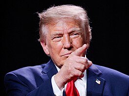 Americký prezident Donald Trump znovu nav�tívil Texas, aby podpo�il...