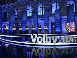 Zástupci nejsiln�j�ích stran a hnutí dnes ve�er diskutují v p�edvolební...