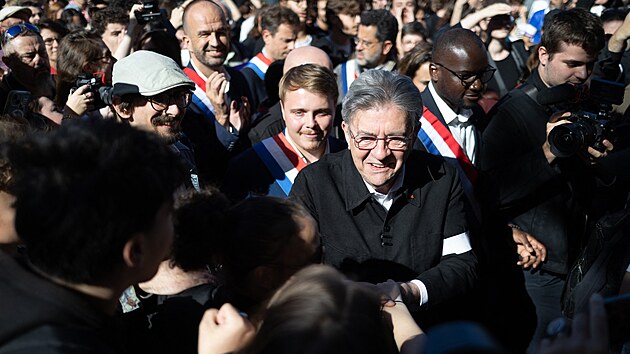 P�edseda strany Nepoddajná Francie Jean-Luc Mélenchon na protestu student� v...