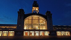 �elní pohled na zrekonstruovaný Pr�myslový palác. (30. zá�í 2026)