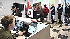 Na v�ku nezále�í. Vojenské náborové st�edisko v obci Bala�ika v Moskevské...