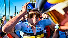Remco Evenepoel slaví titul evropského �ampiona, který získal v infarktovém...