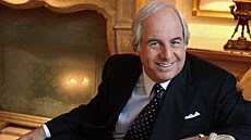 Frank Abagnale byl fale�ným pilotem, doktorem bez diplomu i právníkem bez...
