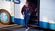 Portugalský úto�ník Cristiano Ronaldo mí�í na trénink.