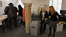 Na Bož�­m Daru letos vyb�­raj�­ voliÄ�i zastupitelstvo ze Ä�tyř kandidátek
