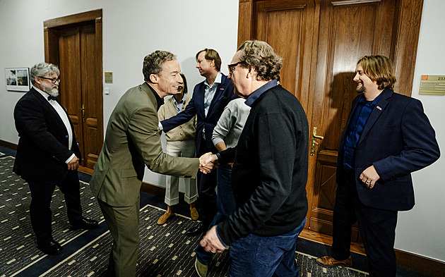 V Praze je blízko koalice Starostů se SPOLU, přidat se může ještě třetí partner