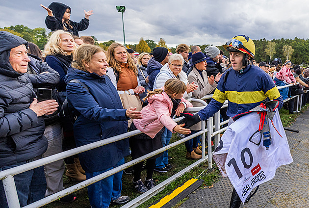 Skvělé vítězství, zářil Donoghue po Velké pardubické. Rád by se vrátil i příští rok