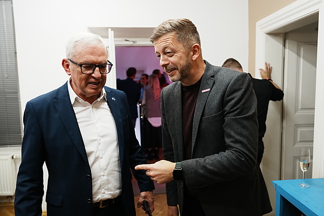 Starostové vyhráli, raduje se Rakušan. Chce porazit ANO i v příštích volbách