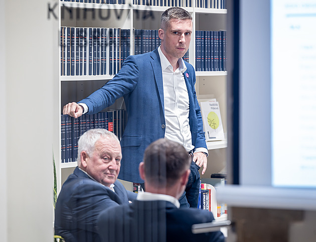 Starostenská politika zvítězila, říká k Liberci politolog. Jak bude vypadat koalice?