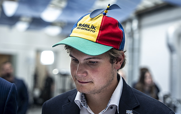 Byl jsem sportovec, umím prohrávat, řekl Sáblík, kterému pomáhali studenti