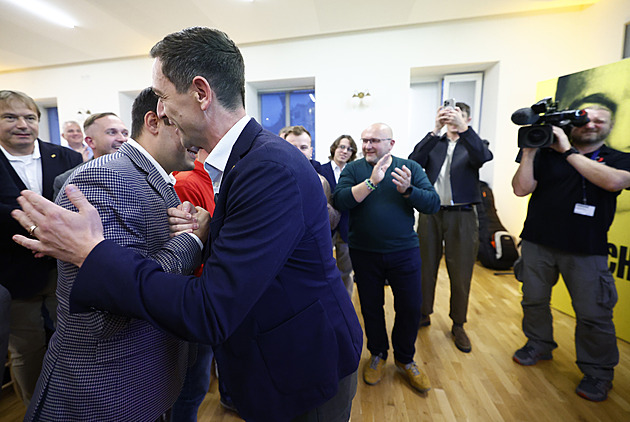 Ty, ty, ty, hejtmane, senátore a předsedo. Grolichovi roste sbírka funkcí