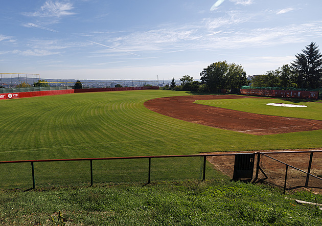 Snad to nedopadne jako Lužánky. Brno hledá investora pro hřiště na baseball