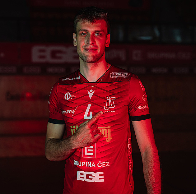 Italsk� sme�ar Fabrizio Gironi v dresu VK Jihostroj �esk� Bud�jovice. (16. ��jna 2026)