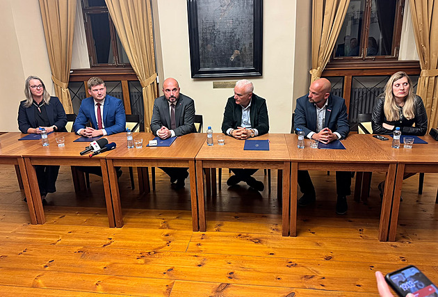 Měli jsme se před volbami spojit, získali bychom víc, tvrdí lídr Chceme Plzeň
