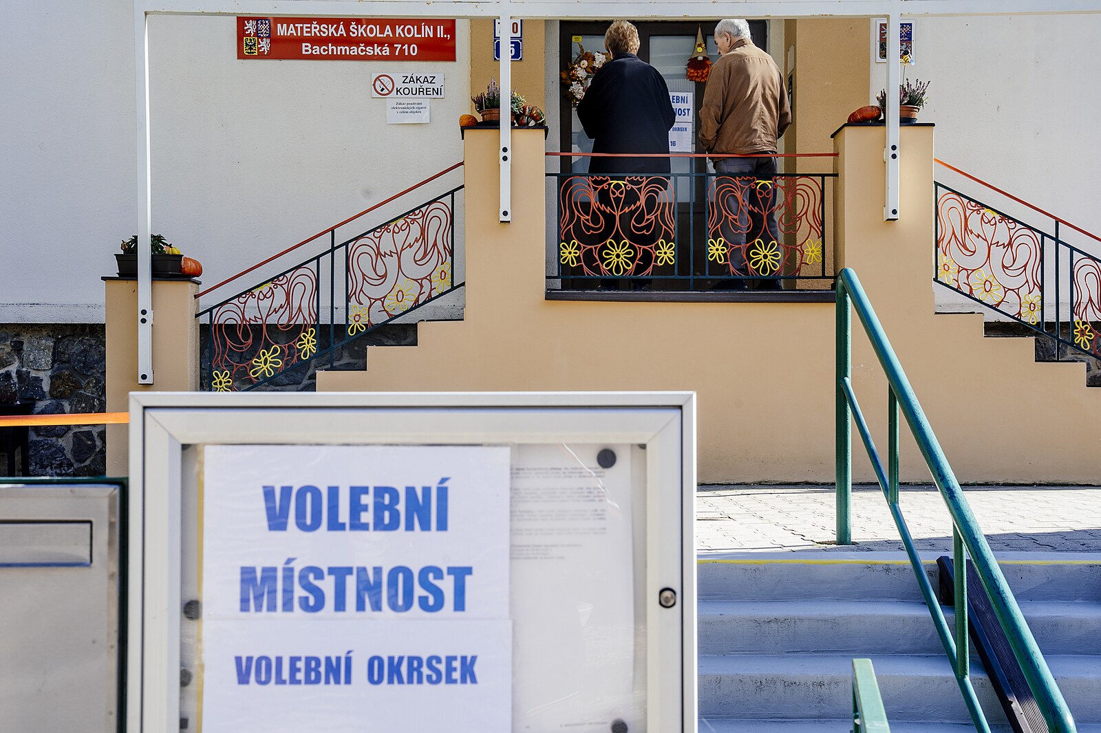 Senátní volby 2026: Kdo vyhrál 2. kolo? Sledujte výsledky podle okrsků